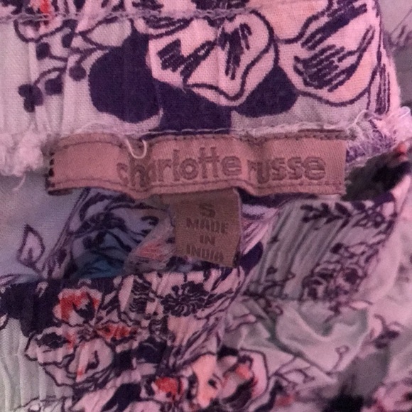 Charlotte Russe Floral Shorts - Picture 2 of 4